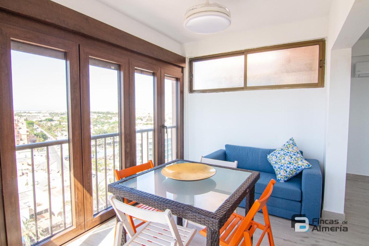 Atico Las Gaviotas R&R Apartment Roquetas de Mar Exterior photo
